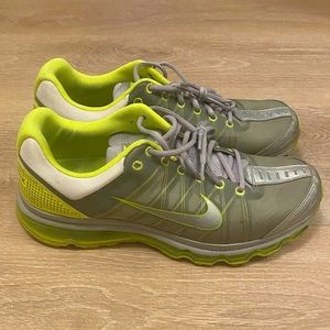 Men’s Nike Air Max 2009 Neon Green Size 11
